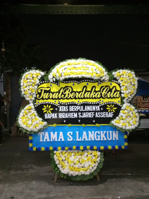 Papan Bunga Duka di Srengseng Sawah